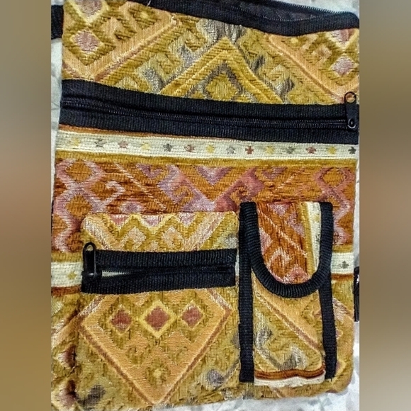 BOHO CROSSBODY SADDLE BAG NWT - Picture 5 of 5